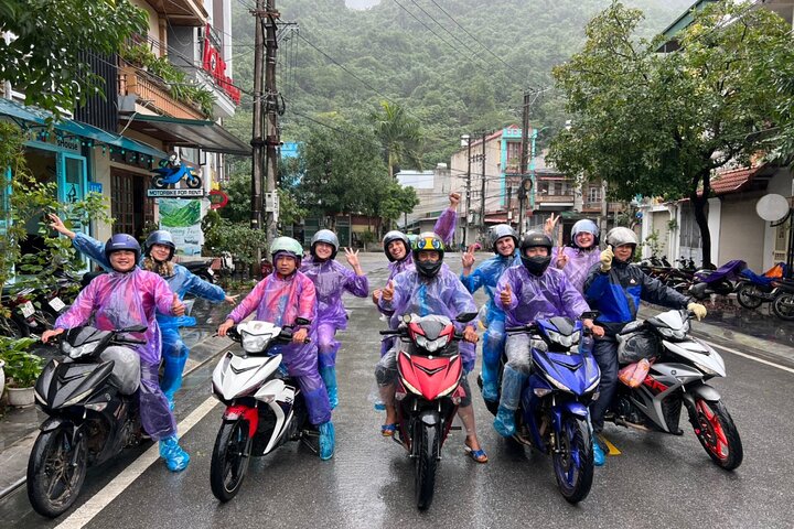 Opplev den fantastiske Ha Giang Loop motorsykkelturen i Vietnam, med fantastisk fjellandskap og lokal kultur, foto 20 | wizardtrip