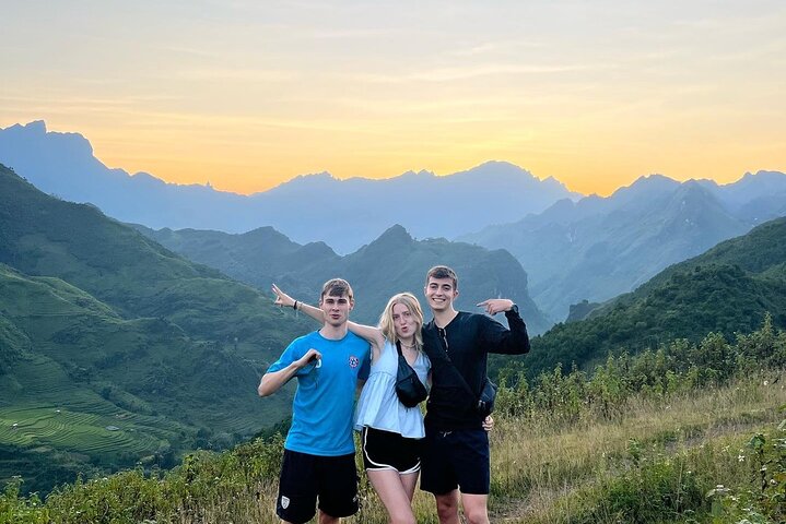Opplev den fantastiske Ha Giang Loop motorsykkelturen i Vietnam, med fantastisk fjellandskap og lokal kultur, foto 28 | wizardtrip