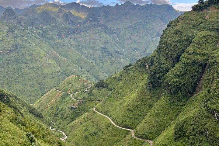 Opplev den fantastiske Ha Giang Loop motorsykkelturen i Vietnam, med fantastisk fjellandskap og lokal kultur, foto 31 | wizardtrip