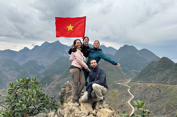 Opplev den fantastiske Ha Giang Loop motorsykkelturen i Vietnam, med fantastisk fjellandskap og lokal kultur, foto 41 | wizardtrip