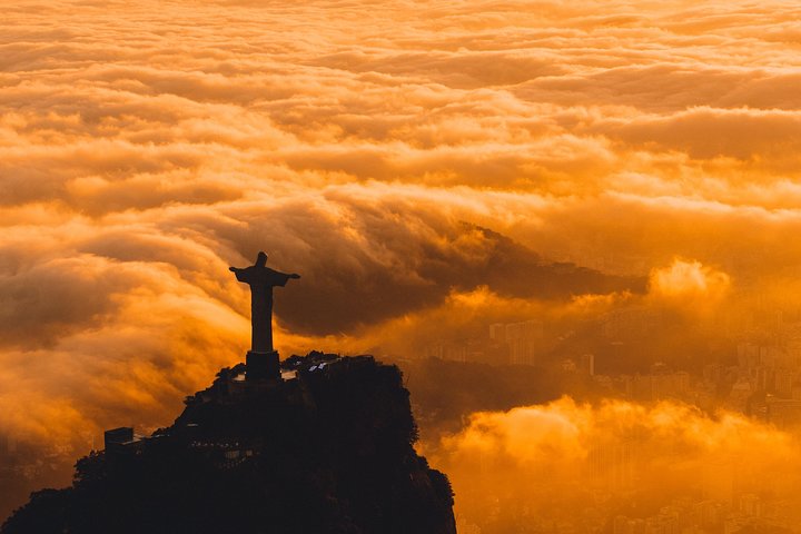 Rio de Janeiro: 35-Minuten Helikopterflug zum Zuckerhut und zur Christusstatue | wizardtrip