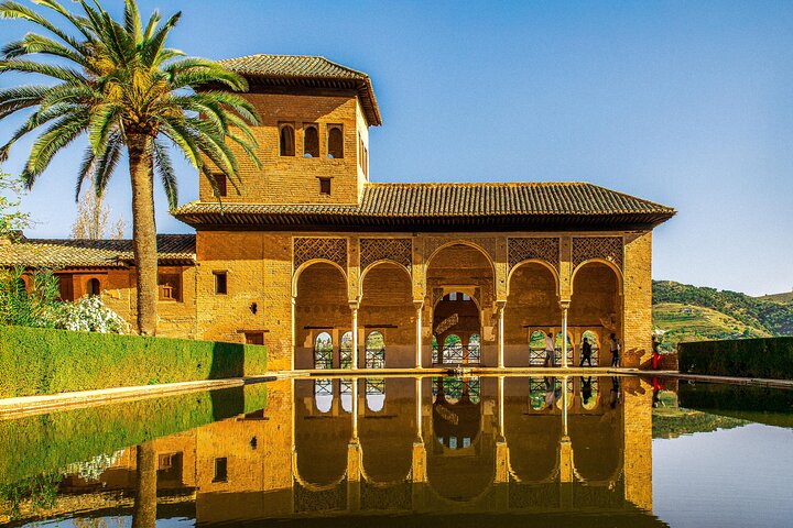 Guidet tur i det historiske Alhambra-palads og haver i Granada, Spanien, foto 6 | wizardtrip