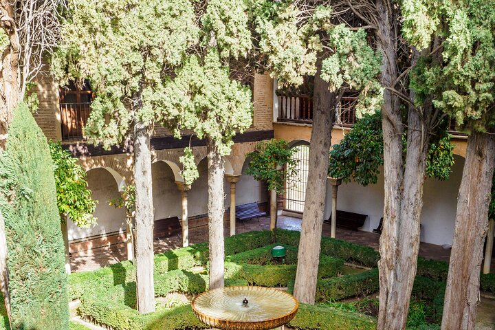 Guidet tur i det historiske Alhambra-palads og haver i Granada, Spanien, foto 11 | wizardtrip