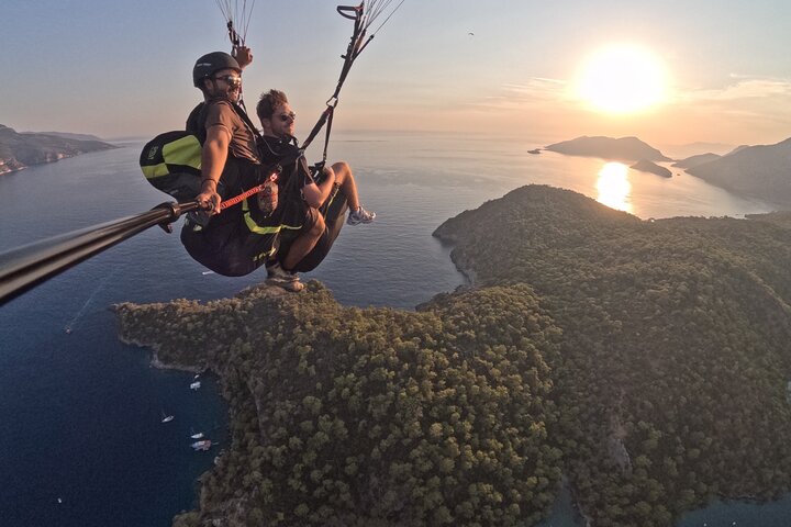 Oplev spændende tandem paragliding over Ölüdeniz, Fethiye, Tyrkiet med fantastisk luftudsigt, foto 10 | wizardtrip