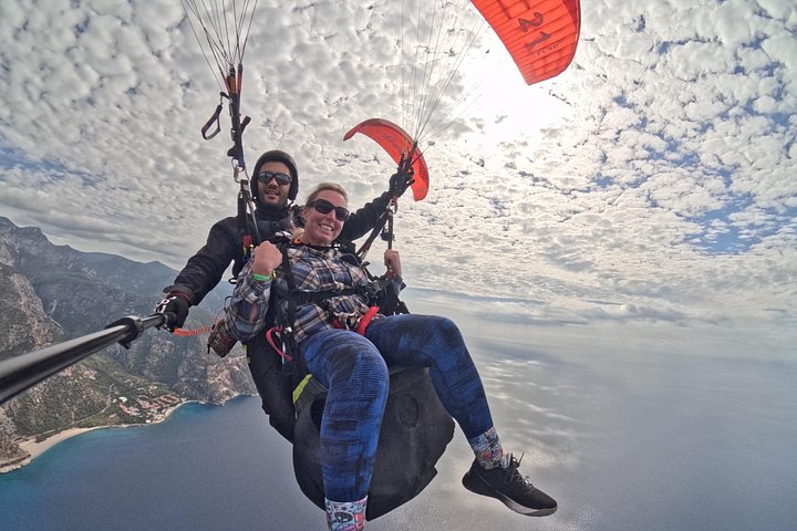Oplev spændende tandem paragliding over Ölüdeniz, Fethiye, Tyrkiet med fantastisk luftudsigt, foto 31 | wizardtrip