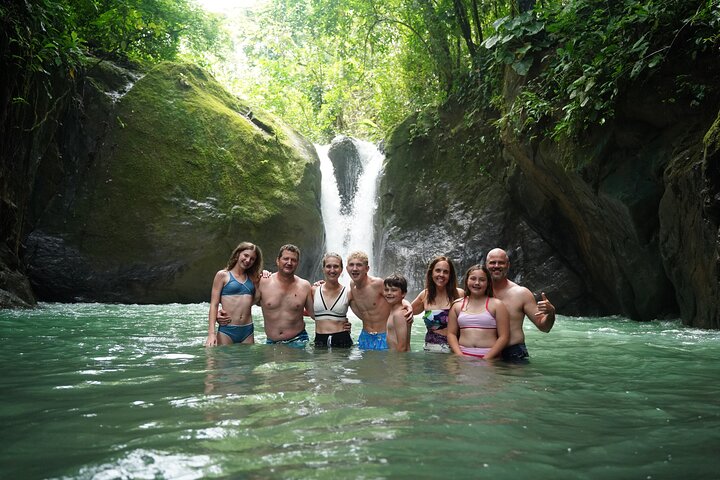 Heldagstur til vandfaldseventyr i Quepos, Costa Rica, med jungle, vandfald og strande, foto 15 | wizardtrip