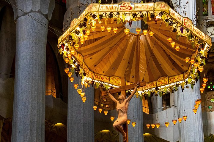 Guidet tur i Park Güell og Sagrada Familia i Barcelona, der viser Gaudís modernistiske arkitektur, foto 8 | wizardtrip