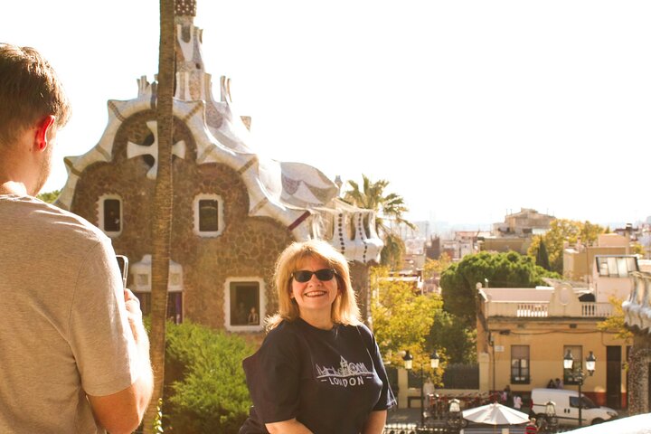 Guidet tur i Park Güell og Sagrada Familia i Barcelona, der viser Gaudís modernistiske arkitektur, foto 28 | wizardtrip