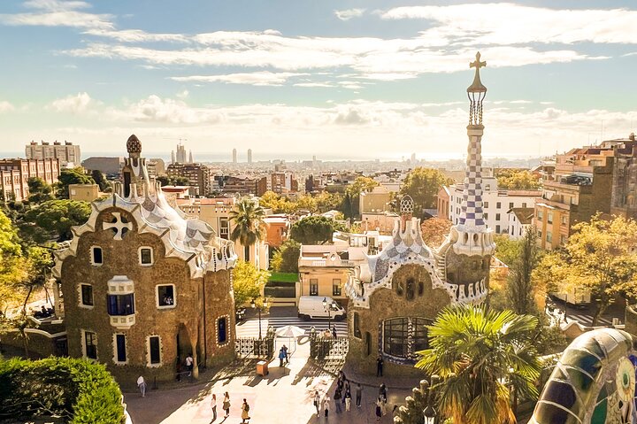 Guidet tur i Park Güell og Sagrada Familia i Barcelona, der viser Gaudís modernistiske arkitektur, foto 49 | wizardtrip