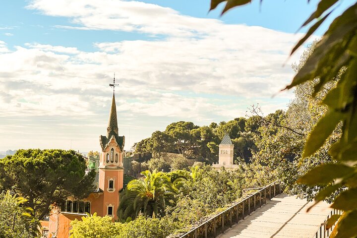 Guidet tur i Park Güell og Sagrada Familia i Barcelona, der viser Gaudís modernistiske arkitektur, foto 51 | wizardtrip