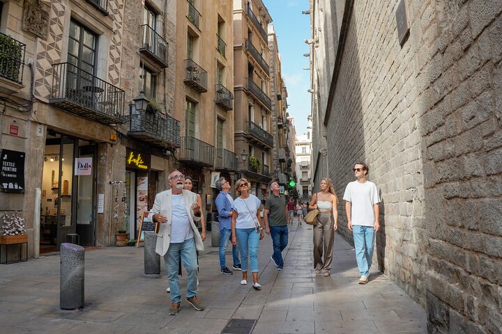 Heldagstur i Barcelona med ikoniske vartegn, herunder Sagrada Familia, Park Guell og Montjuic, foto 17 | wizardtrip