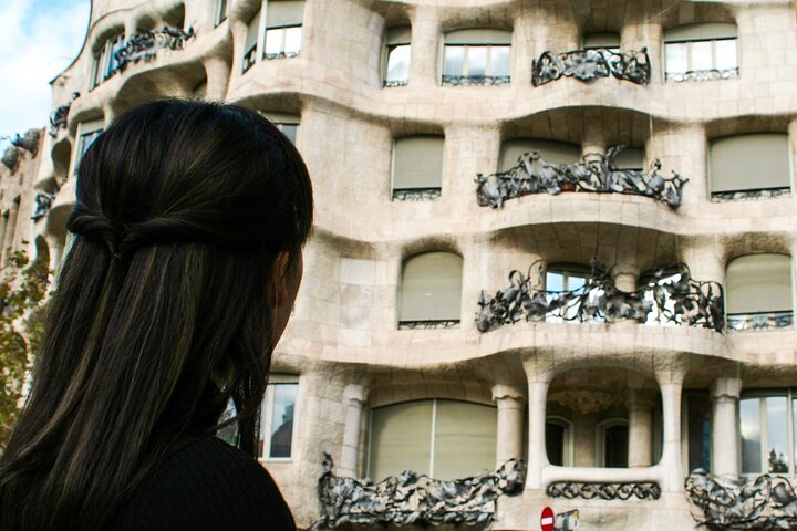 Heldagstur i Barcelona med ikoniske vartegn, herunder Sagrada Familia, Park Guell og Montjuic, foto 18 | wizardtrip
