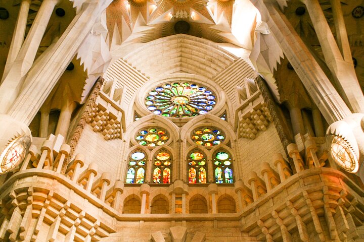 Heldagstur i Barcelona med ikoniske vartegn, herunder Sagrada Familia, Park Guell og Montjuic, foto 30 | wizardtrip