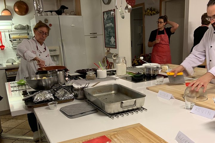 Praktischer toskanischer Kochkurs in Siena, Pasta-Zubereitung und Wein-Abendessen, Foto 8 | wizardtrip