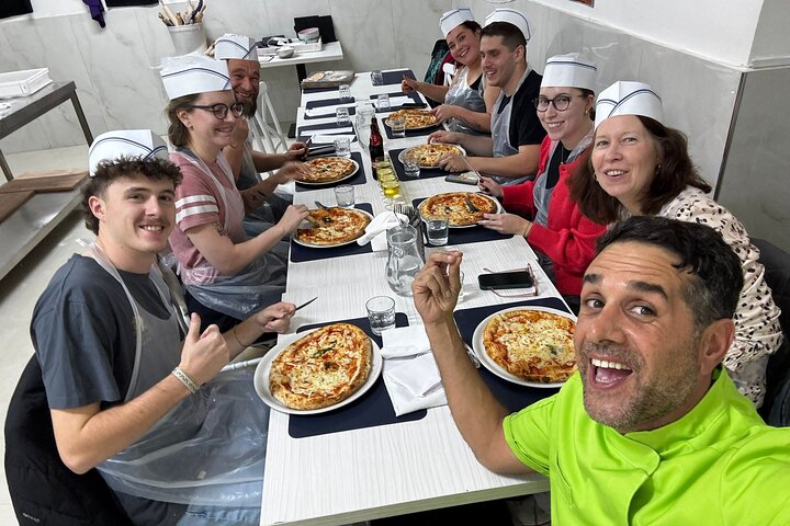 Naples: Pizza and Gelato Making Class | wizardtrip