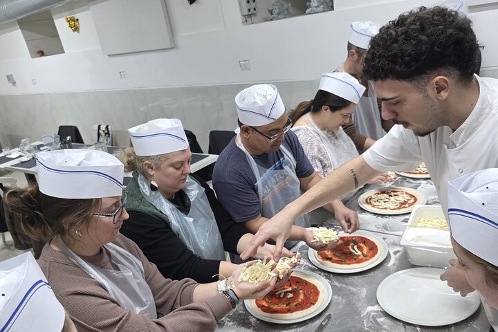 Aula prática de pizza e gelato em Nápoles, Itália, foto 18 | wizardtrip