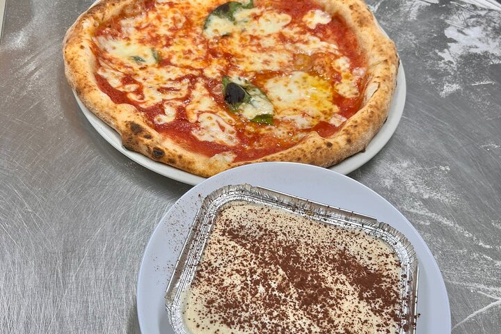 Impara a fare l'autentica pizza e il tiramisù a Napoli con uno chef locale, foto 9 | wizardtrip