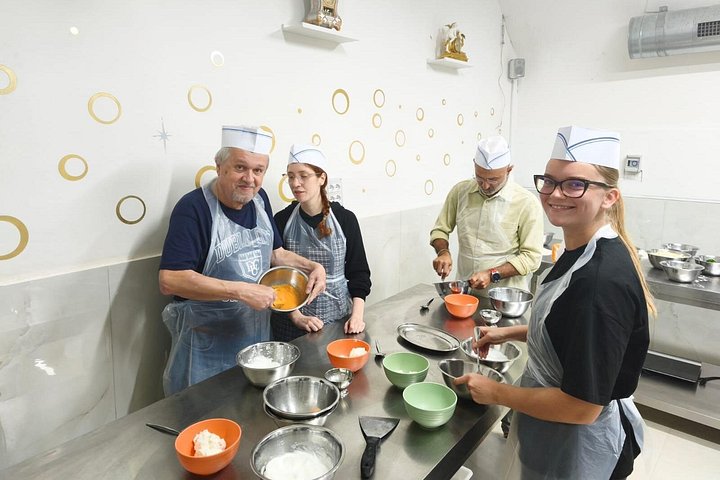 Impara a fare l'autentica pizza e il tiramisù a Napoli con uno chef locale, foto 37 | wizardtrip