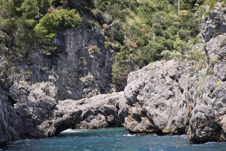 Tour panoramico di piccolo gruppo di Sorrento, Positano e Costiera Amalfitana da Napoli con giro in barca, foto 13 | wizardtrip