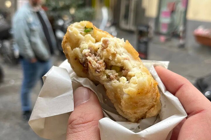 Tour gastronomique guidé à Naples, Italie, avec marchés locaux, pizza et pâtisseries traditionnelles, photo 6 | wizardtrip
