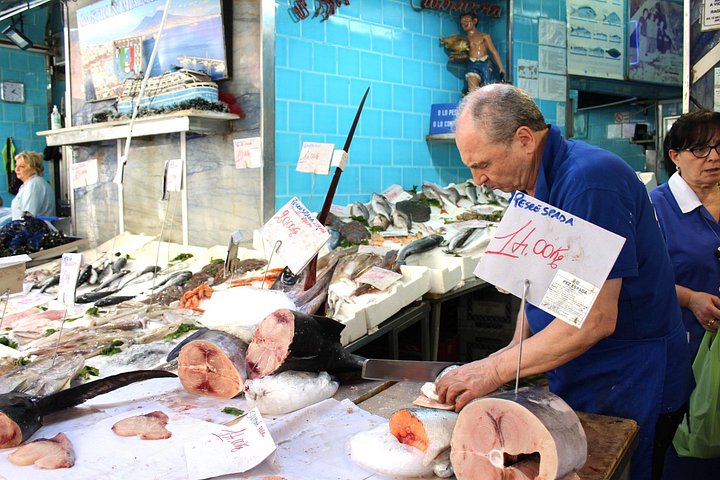 Tour gastronomique guidé à Naples, Italie, avec marchés locaux, pizza et pâtisseries traditionnelles, photo 22 | wizardtrip