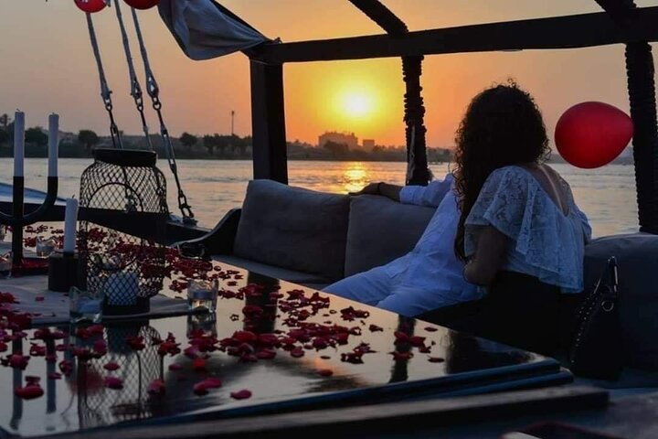 Genießen Sie eine private romantische Dinner-Kreuzfahrt auf einem Felukensegler auf dem Nil in Kairo, Foto 12 | wizardtrip