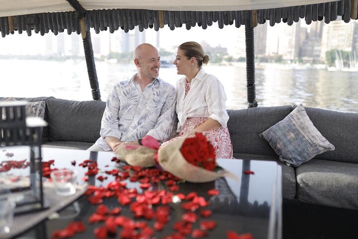 Genießen Sie eine private romantische Dinner-Kreuzfahrt auf einem Felukensegler auf dem Nil in Kairo, Foto 15 | wizardtrip