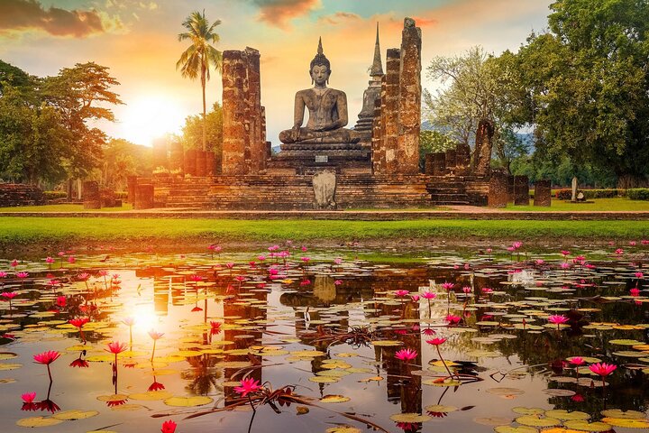 Erkunden Sie die historischen Wunder von Ayutthaya, Thailand, einschließlich alter Tempel und königlicher Paläste, Foto 24 | wizardtrip