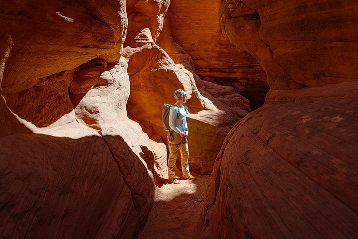 Oplev spændende canyoning med rapelling i slot-canyons i East Zion, Utah, foto 10 | wizardtrip