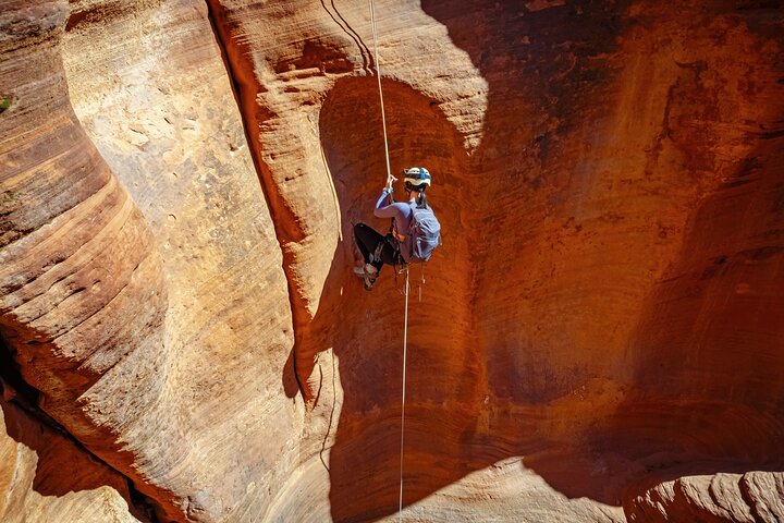 Oplev spændende canyoning med rapelling i slot-canyons i East Zion, Utah, foto 17 | wizardtrip