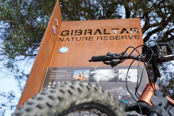 Utforska Gibraltars fantastiska landskap och historiska platser på en guidad eBike-tur, foto 9 | wizardtrip