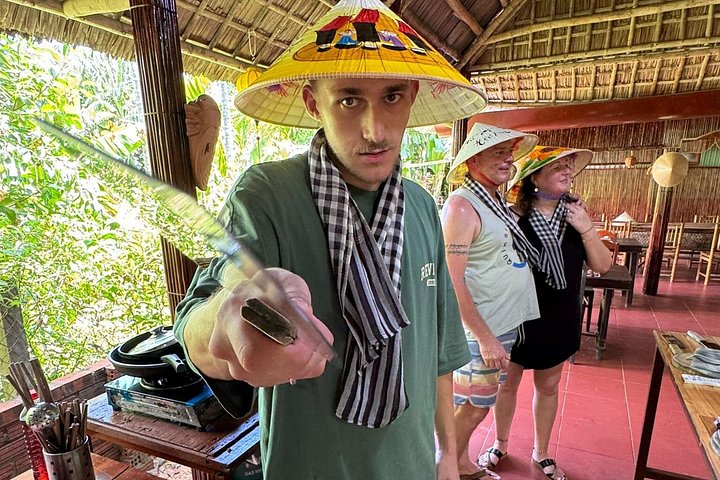 Découvrez la culture de Hoi An : visite du marché, balade en bateau panier, pêche aux crabes et cours de cuisine vietnamienne pratique, photo 33 | wizardtrip