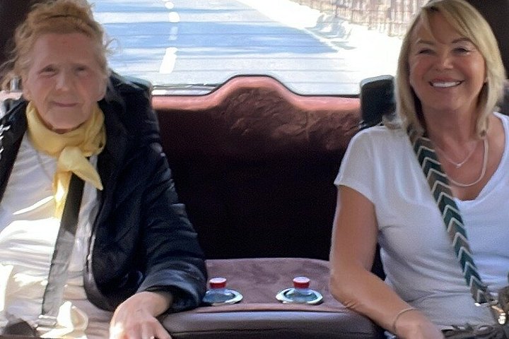 Private airport transfer service in Istanbul by minivan, ensuring a comfortable journey to your hotel, photo 15 | wizardtrip