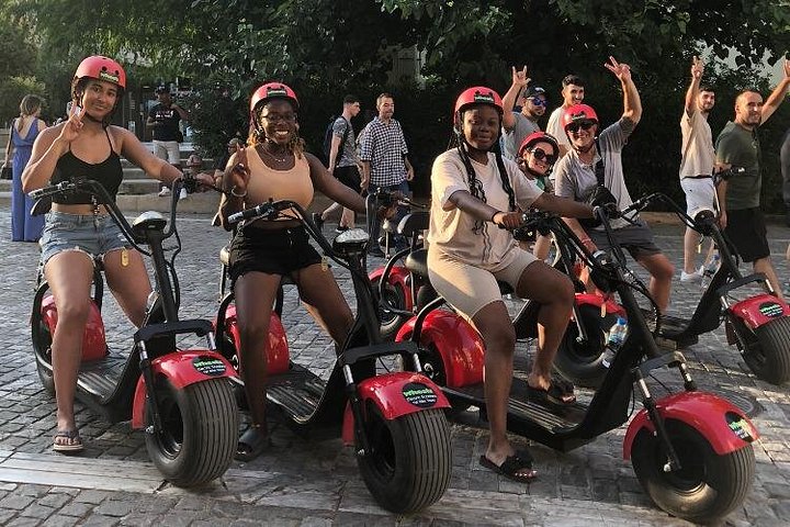Tour en scooter électrique autour de l'Acropole à Athènes, Grèce, photo 9 | wizardtrip