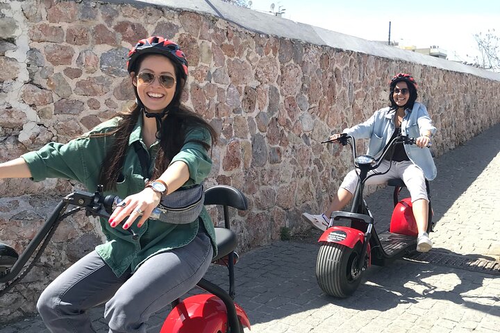 Tour en scooter électrique autour de l'Acropole à Athènes, Grèce, photo 31 | wizardtrip