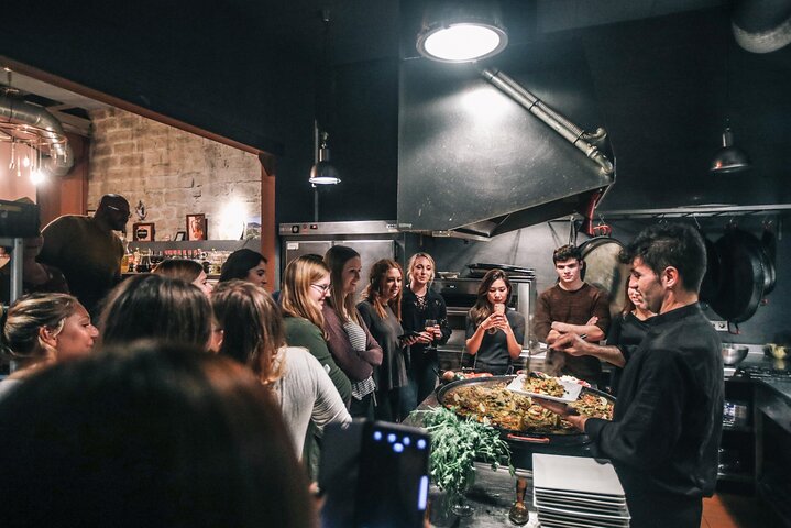 Interaktiv spansk matlagingsklasse i Barcelona, med markedsbesøk, paella og sangria-tilberedning, foto 8 | wizardtrip