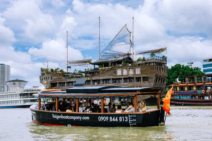 Luksusbådcruise på Saigon-floden, Ho Chi Minh City, med byens vartegn, foto 11 | wizardtrip