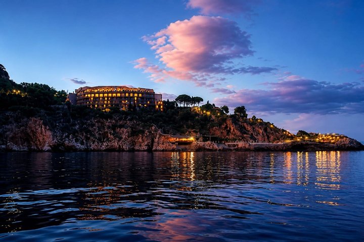 Båttur som utforskar Siciliens kust, inklusive Taormina och Isola Bella, foto 21 | wizardtrip