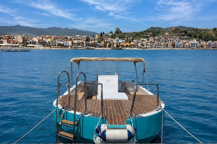 Båttur som utforskar Siciliens kust, inklusive Taormina och Isola Bella, foto 28 | wizardtrip
