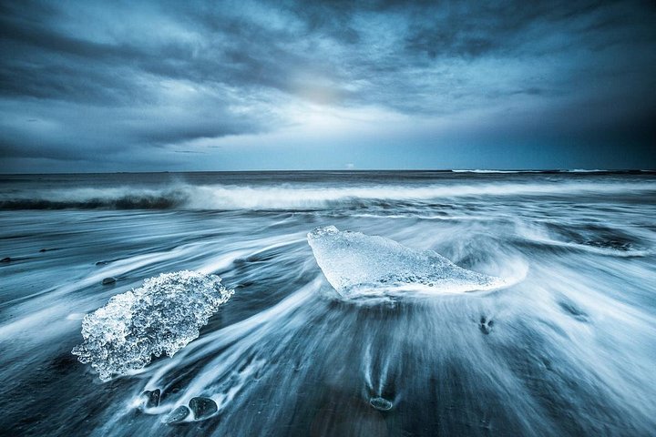 Passeio de dia inteiro pela Costa Sul da Islândia, com geleiras, icebergs, cachoeiras e praias de areia preta, foto 11 | wizardtrip