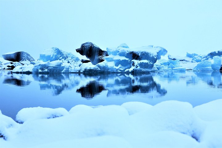 Passeio de dia inteiro pela Costa Sul da Islândia, com geleiras, icebergs, cachoeiras e praias de areia preta, foto 22 | wizardtrip