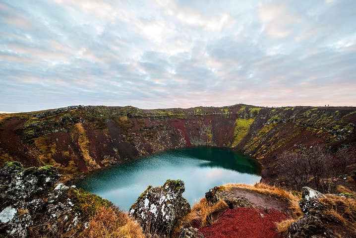 Small group tour exploring Iceland's Golden Circle, including geysers, waterfalls, and unique farms, photo 7 | wizardtrip