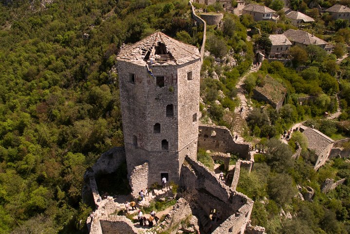 Excursion d'une journée explorant des villes historiques et des merveilles naturelles en Herzégovine depuis Sarajevo, photo 7 | wizardtrip