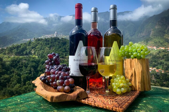 Skywalk mit Weinprobe und Weinbergen Halbtages-4x4-Abenteuer | wizardtrip
