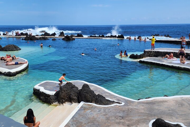 Tour 4x4 explorando la costa norte de Madeira, incluyendo el Bosque de Fanal y Porto Moniz, foto 9 | wizardtrip