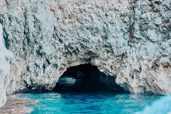 RIB-båttur till Blå grottan, Hvar och "Mamma Mia"-inspelningsplatser från Split, Kroatien, foto 11 | wizardtrip