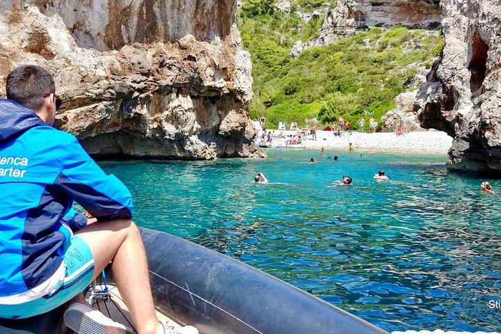 RIB-båttur till Blå grottan, Hvar och "Mamma Mia"-inspelningsplatser från Split, Kroatien, foto 17 | wizardtrip