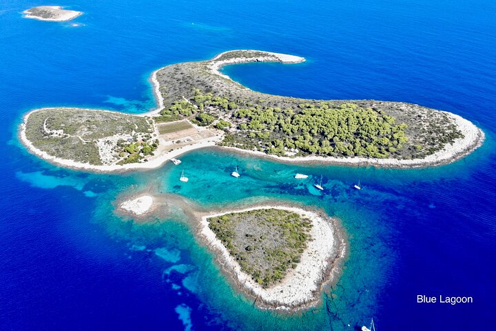 RIB-båttur till Blå grottan, Hvar och "Mamma Mia"-inspelningsplatser från Split, Kroatien, foto 24 | wizardtrip