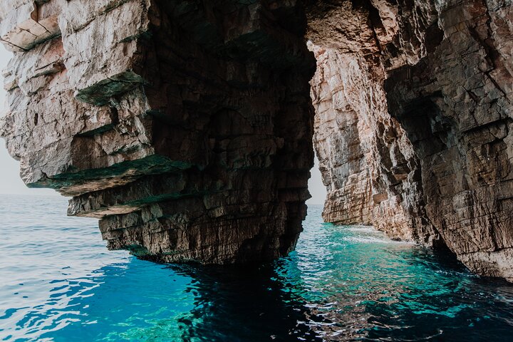 RIB-båttur till Blå grottan, Hvar och "Mamma Mia"-inspelningsplatser från Split, Kroatien, foto 25 | wizardtrip