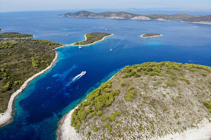RIB-båttur till Blå grottan, Hvar och "Mamma Mia"-inspelningsplatser från Split, Kroatien, foto 36 | wizardtrip